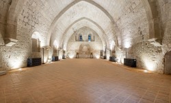 El Refectorio es el antiguo comedor de los monjes cistercienses, un espacio exclusivo donde realizar tu celebración.