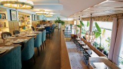Restaurante Casa Suecia I Librería & Lobby Bar